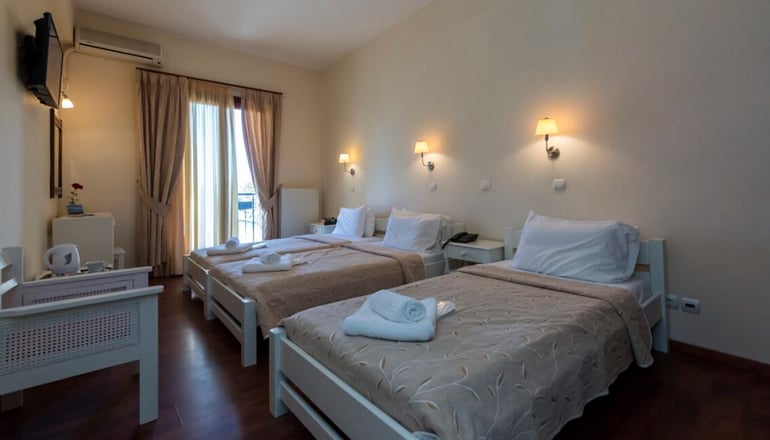 Hotel Akroyali -  Άγιος Ανδρέας, Μεσσηνία