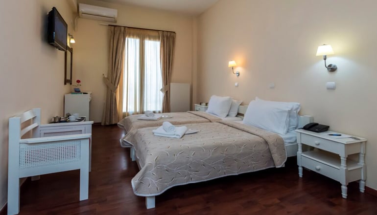 Hotel Akroyali -  Άγιος Ανδρέας, Μεσσηνία
