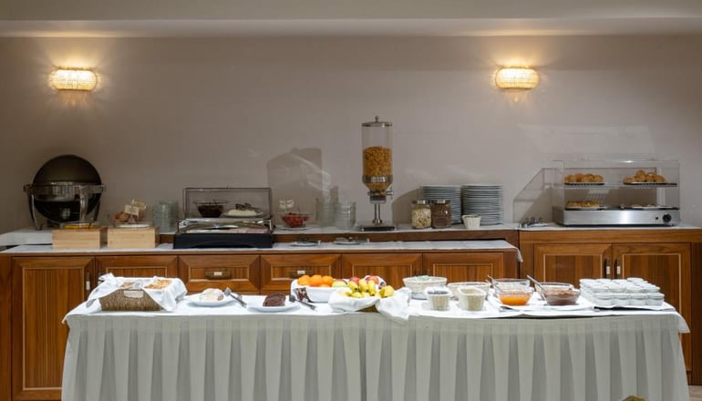 Ntinas Hotel - Τρίκαλα