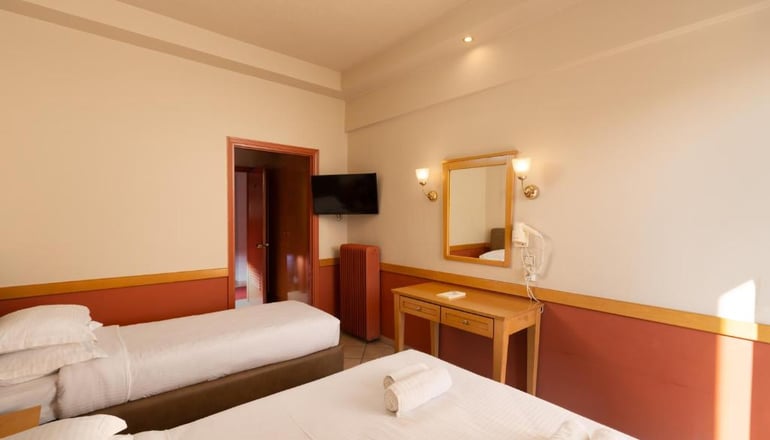 Ntinas Hotel - Τρίκαλα