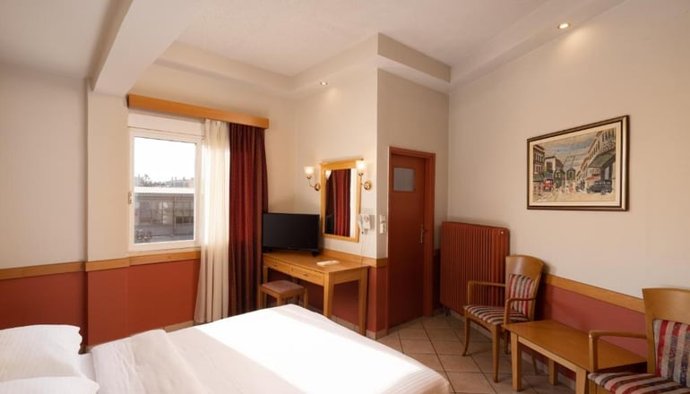 Ntinas Hotel - Τρίκαλα