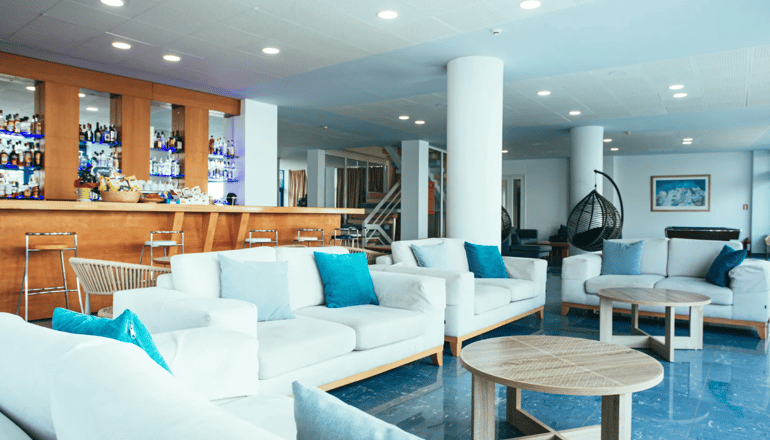 Hotel Sissy - Καμένα Βούρλα