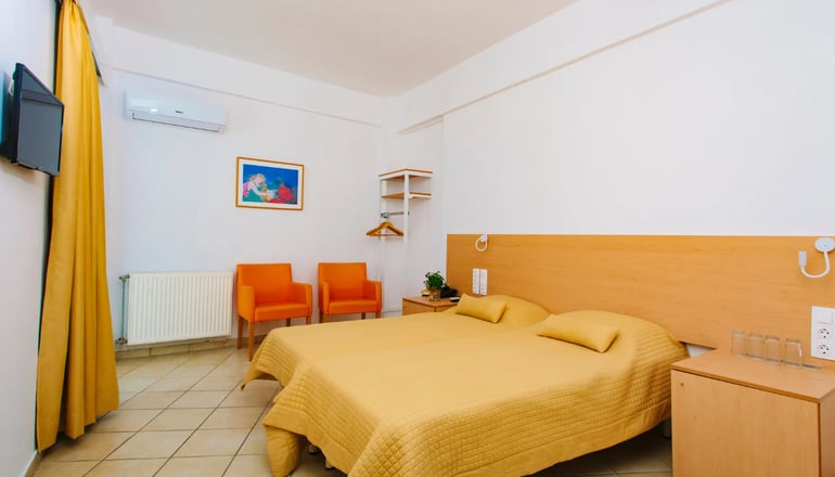 Hotel Sissy - Καμένα Βούρλα