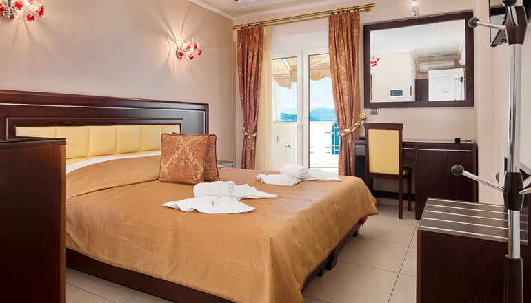 Ilia Mare - Αιδηψός, Εύβοια