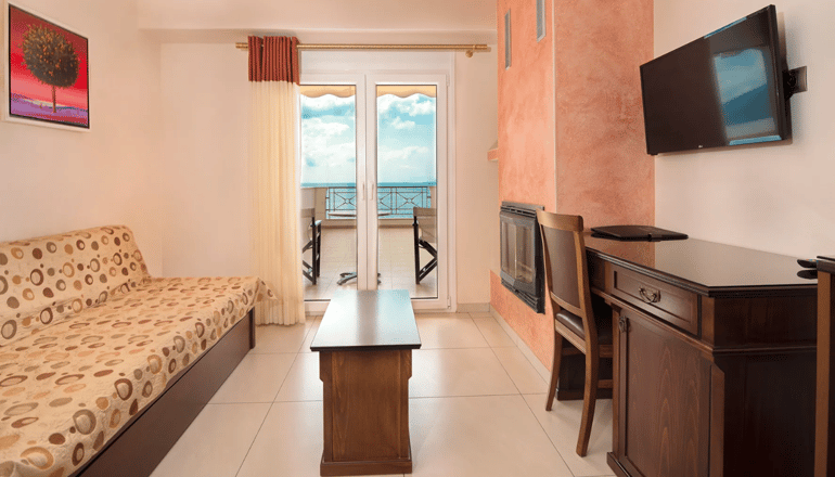 Ilia Mare - Αιδηψός, Εύβοια