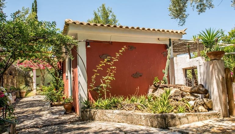 Ilyessa Cottages