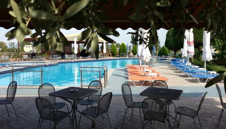 4* Grand Platon Hotel