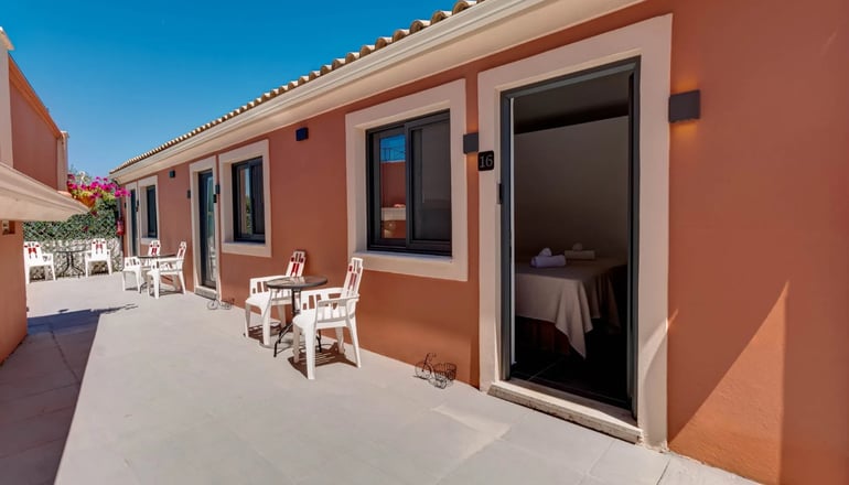 Ionian Arches Hotel - Γουβιά, Κέρκυρα