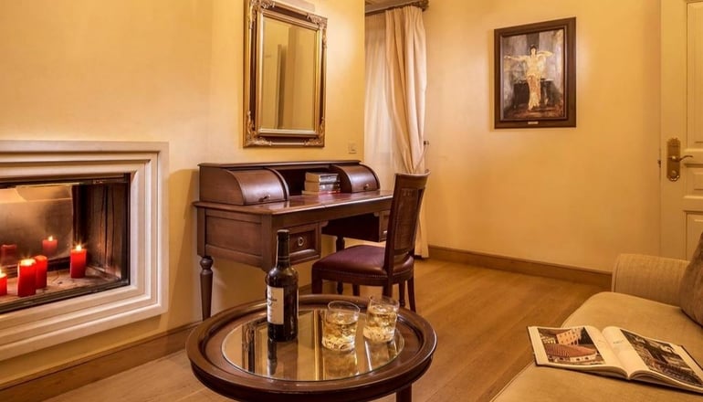 4* Ippoliti Luxury Hotel