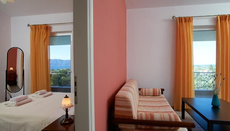 Irene Studios - Πευκί, Εύβοια