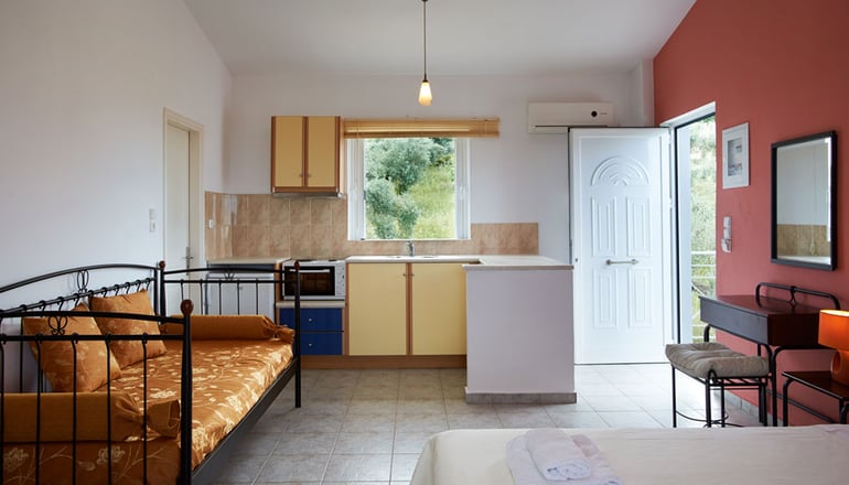 Irene Studios - Πευκί, Εύβοια