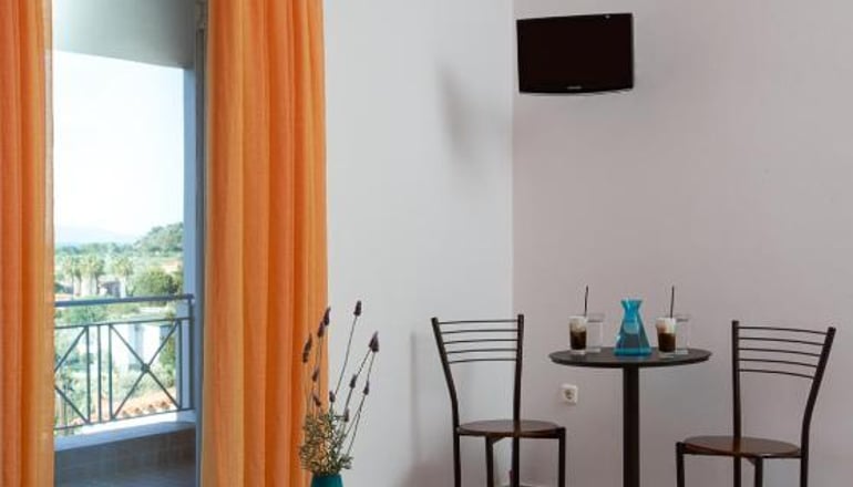 Irene Studios - Πευκί, Εύβοια