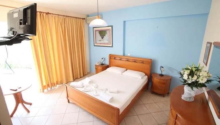 Iria Beach Hotel