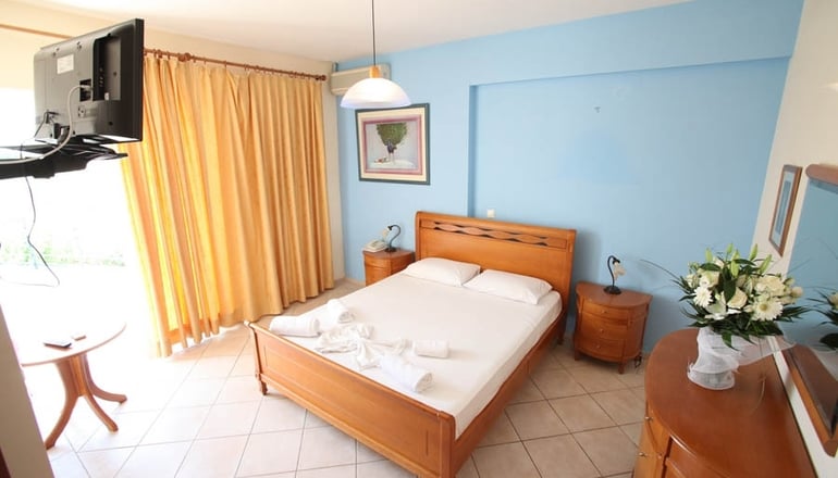 Iria Beach Hotel