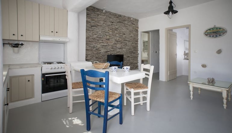 Irida Vacation Suites - Καστράκι, Νάξος