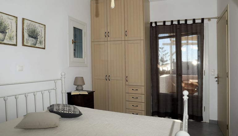 Irida Vacation Suites - Καστράκι, Νάξος