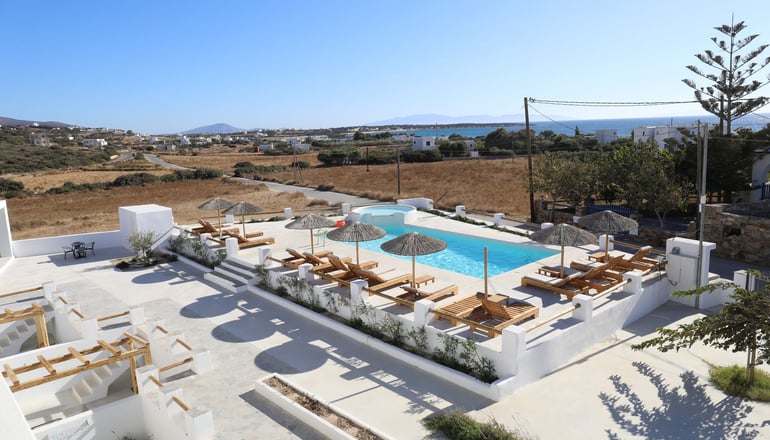 Irida Vacation Suites - Καστράκι, Νάξος