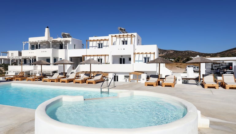 Irida Vacation Suites - Καστράκι, Νάξος