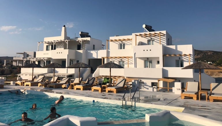 Irida Vacation Suites - Καστράκι, Νάξος