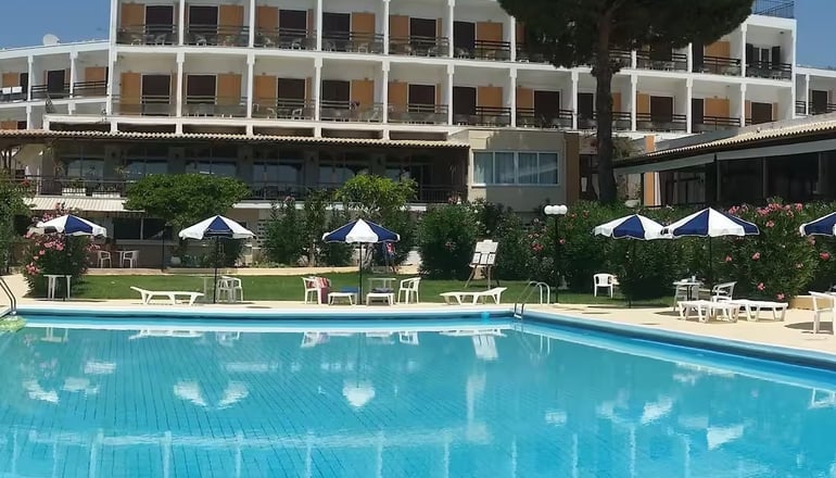 Irinna Hotel - Σβορωνάτα, Κεφαλονιά