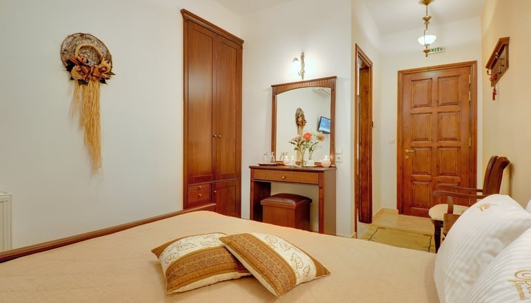 Iris Guesthouse  - Τσαγκαράδα, Πήλιο