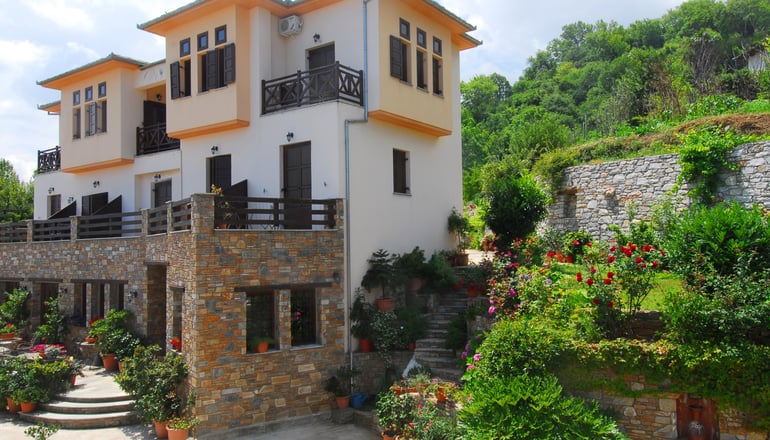 Iris Guesthouse  - Τσαγκαράδα, Πήλιο