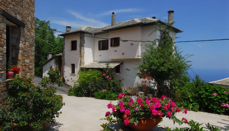 Iris Guesthouse  - Τσαγκαράδα, Πήλιο