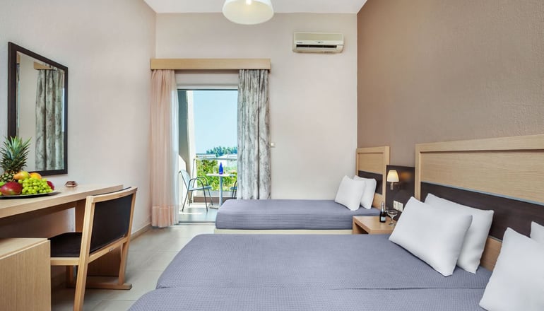 Iris Hotel -  Κασσάνδρα, Χαλκιδική