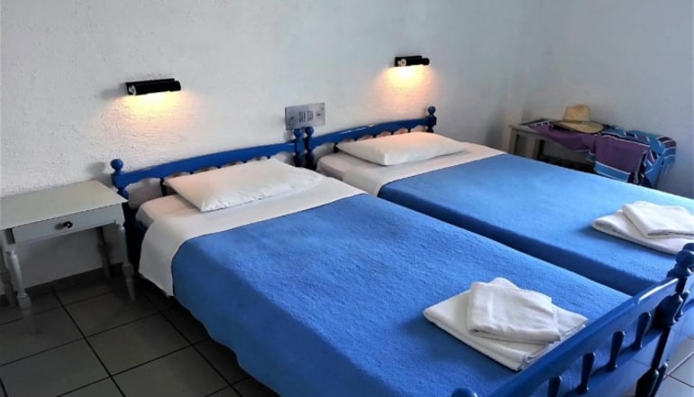 Iro Hotel