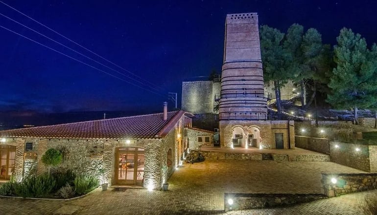 4* Kaminos Resort by Nin & Bau - Λίμνη, Εύβοια
