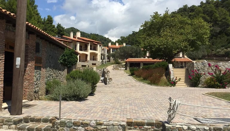 4* Kaminos Resort by Nin & Bau - Λίμνη, Εύβοια
