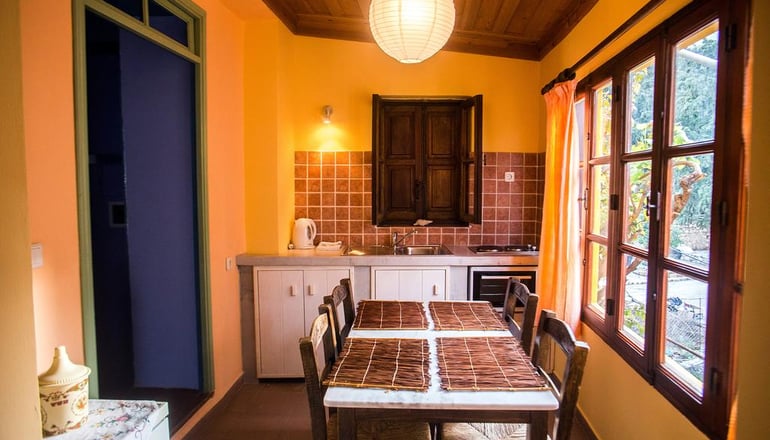 Karnayo Traditional Houses