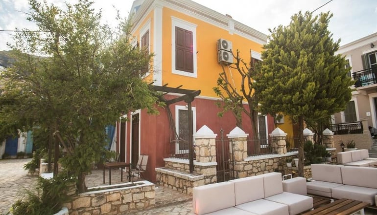 Karnayo Traditional Houses