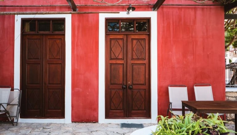 Karnayo Traditional Houses
