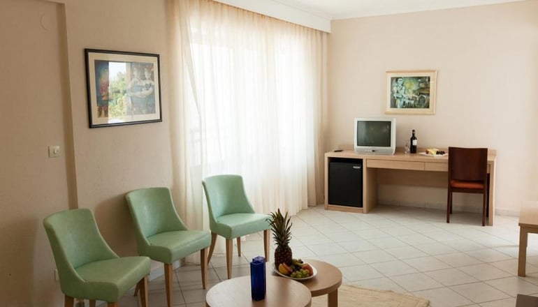 4* Kassandra Mare Hotel