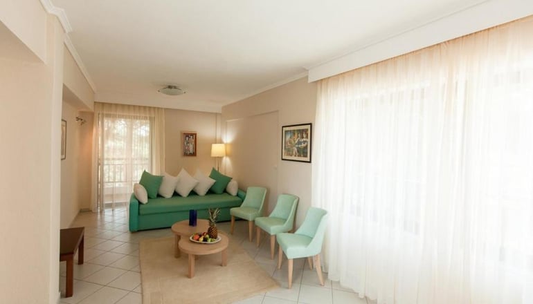 4* Kassandra Mare Hotel