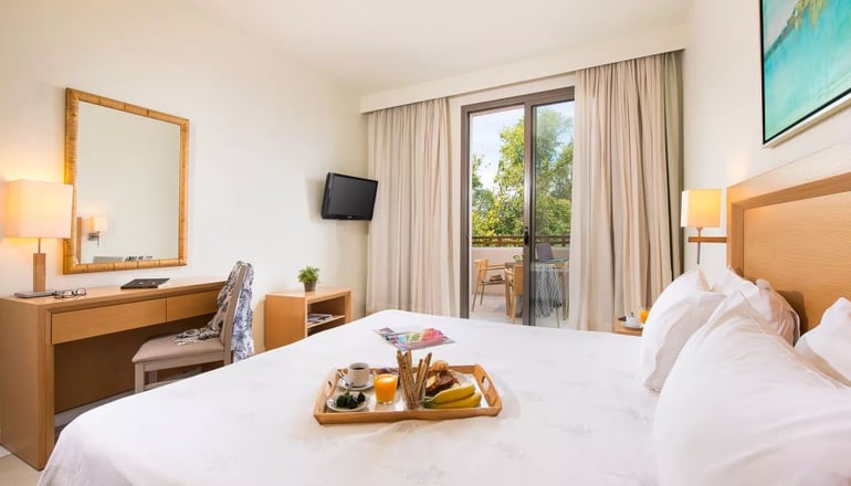 5* Kassandra Palace Seaside Resort