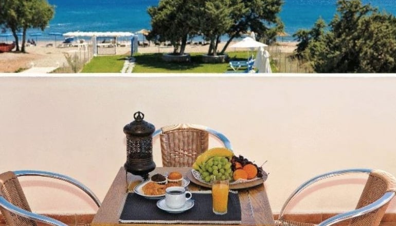 Katikies Studios & Apartments