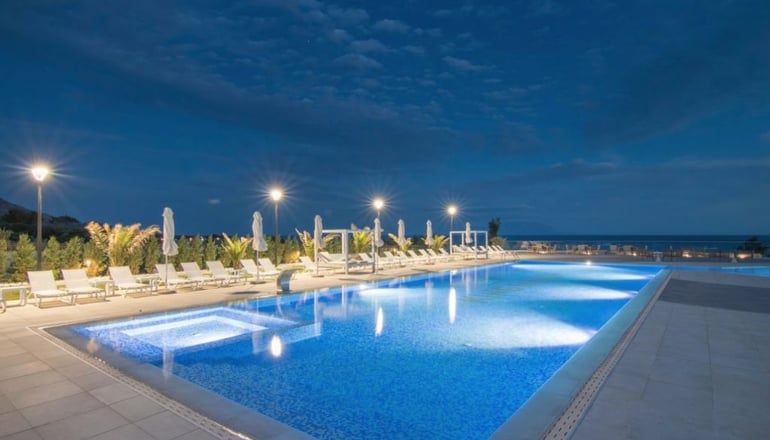 4* King Maron Hotel  - Μαρώνεια, Ροδόπη