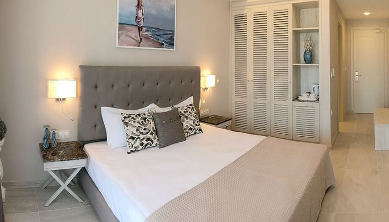 4* King Maron Hotel  - Μαρώνεια, Ροδόπη