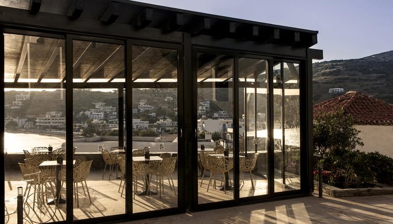 Krinos Suites Hotel - Μπατσί, Άνδρος
