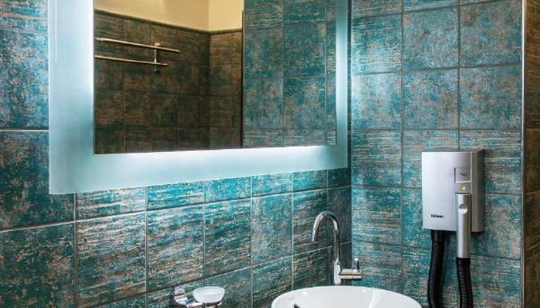 Krinos Suites Hotel - Μπατσί, Άνδρος