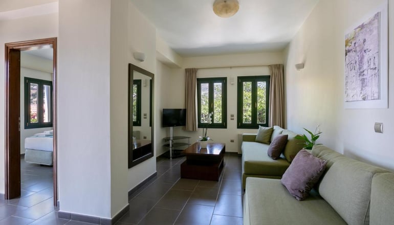Krinos Suites Hotel - Μπατσί, Άνδρος