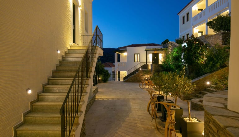 Krinos Suites Hotel - Μπατσί, Άνδρος