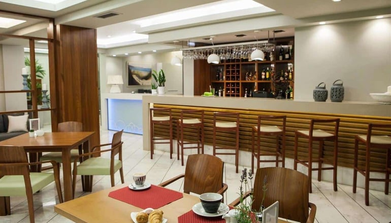 Kronos Hotel - Πλαταμώνας Πιερίας