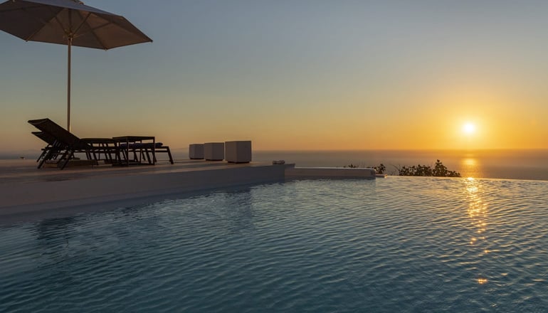 5* La Maltese Villas - Ημεροβίγλι, Σαντορίνη