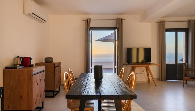 5* La Maltese Villas - Ημεροβίγλι, Σαντορίνη