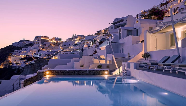 La Perla Villas & Suites