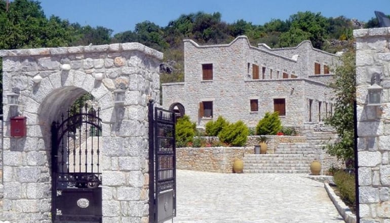 Lalloudes Hotel - Νύφι, Λακωνία