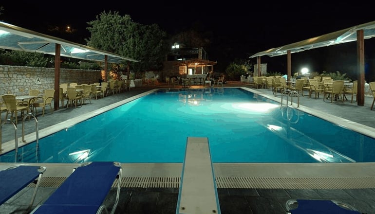 Lalloudes Hotel - Νύφι, Λακωνία